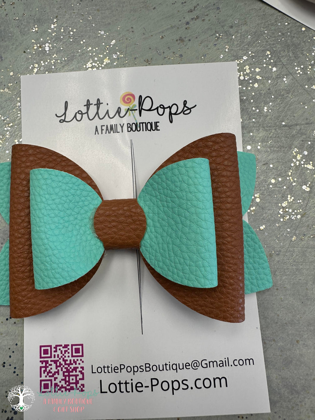 Lottie-Pops Bow Clip Brown and Teal