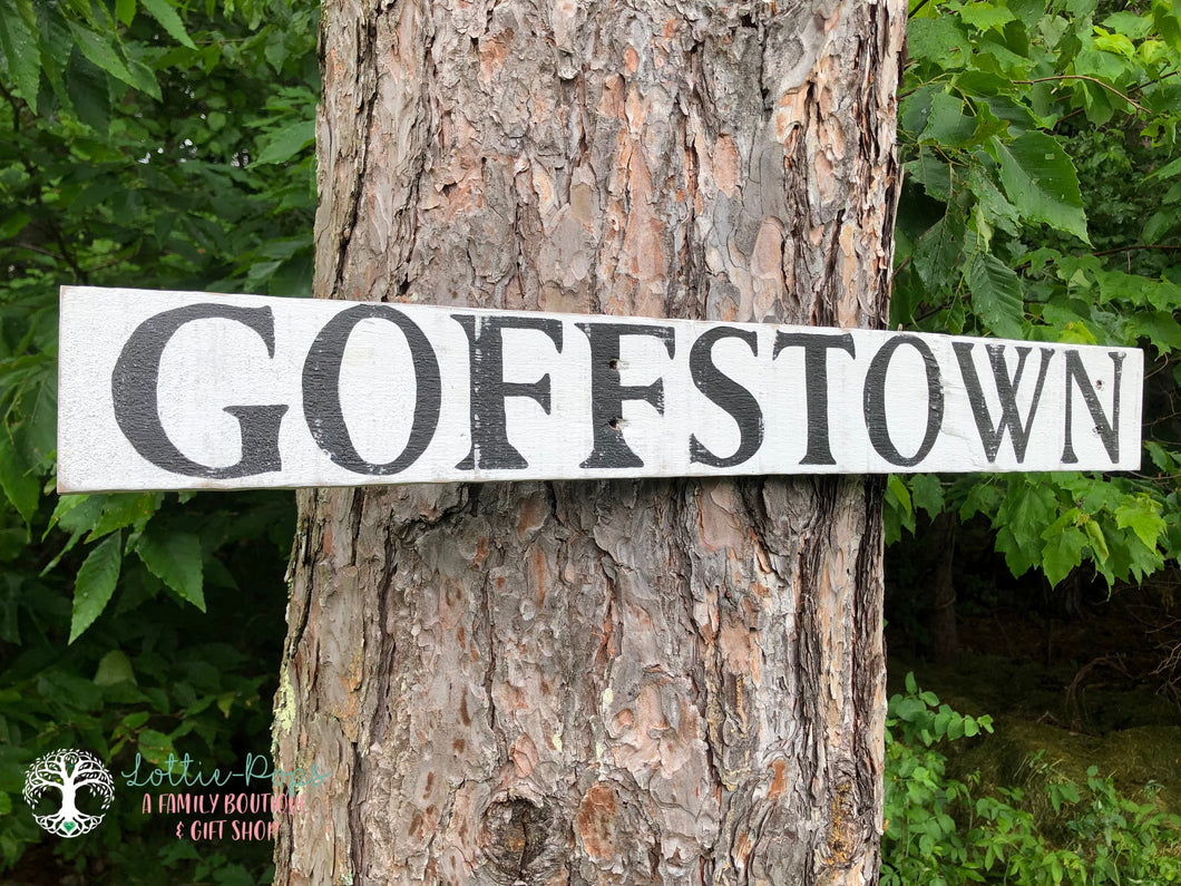 Goffstown - Medium Sign - Night Owl Rustics